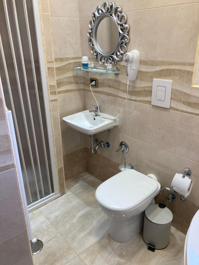 B&B La Reggia Di Rihanna Spa Caserta Exteriör bild