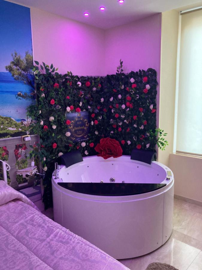 B&B La Reggia Di Rihanna Spa Caserta Exteriör bild