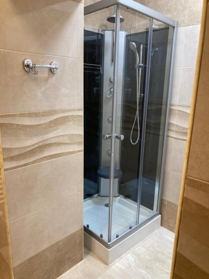 B&B La Reggia Di Rihanna Spa Caserta Exteriör bild
